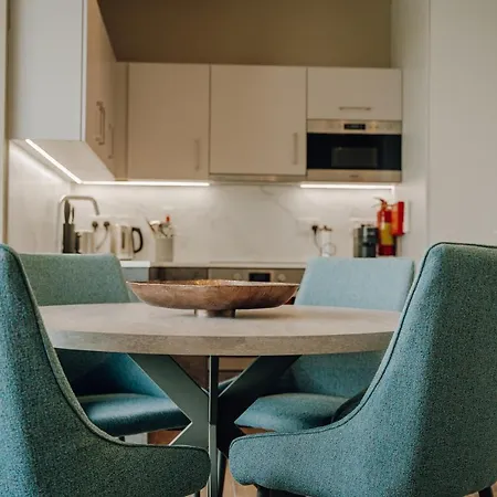 Shoreline 아파트 *