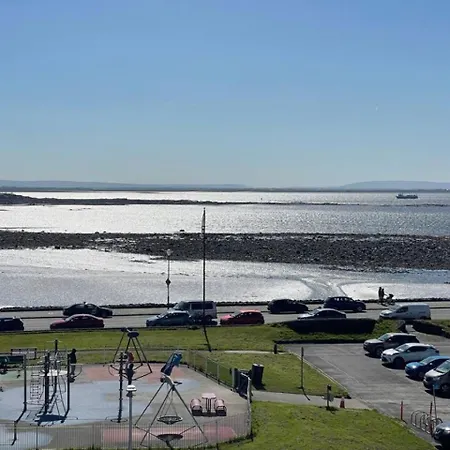 아파트 Shoreline *