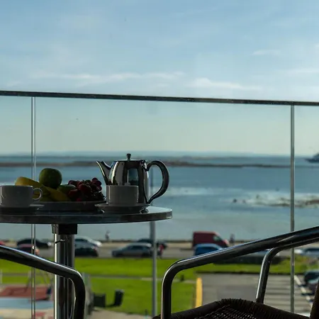 Shoreline Apartment Galway